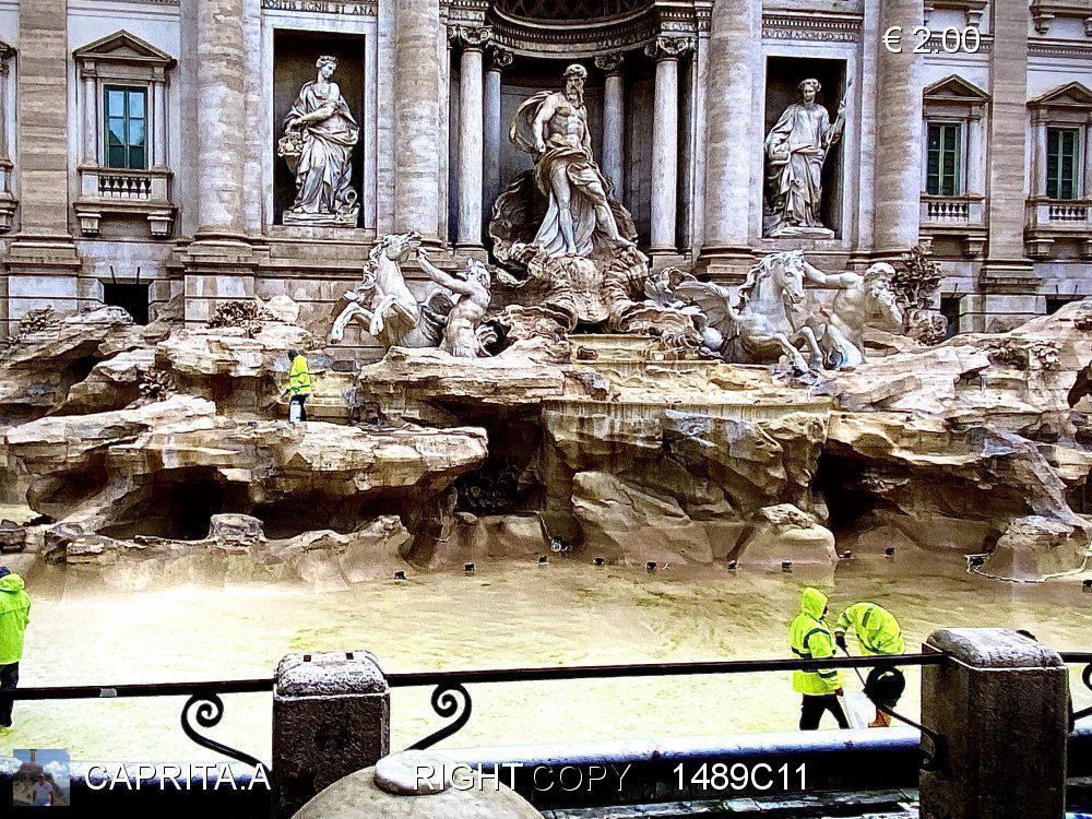 FONTANA DI TREVI, 2021